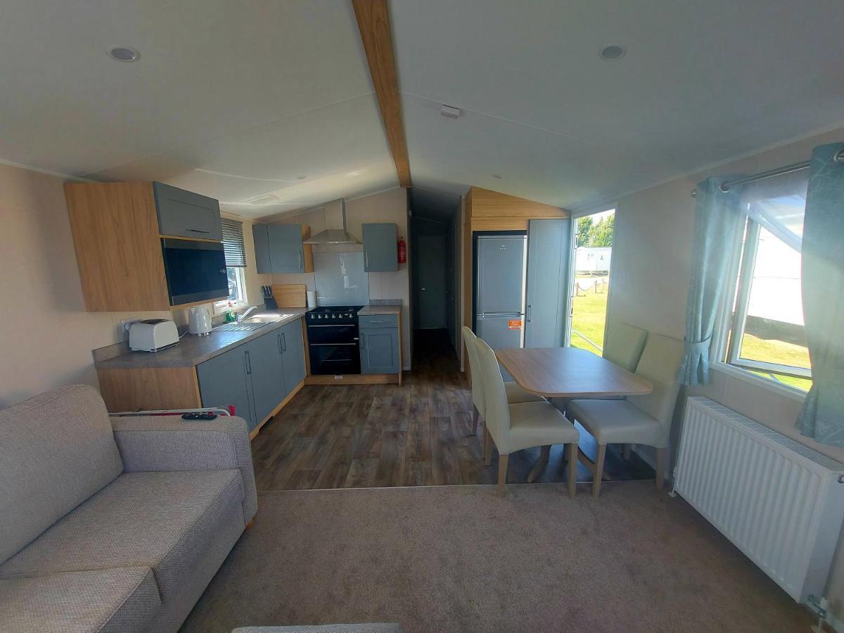 Sophie'S Caravan Camber Exteriér fotografie